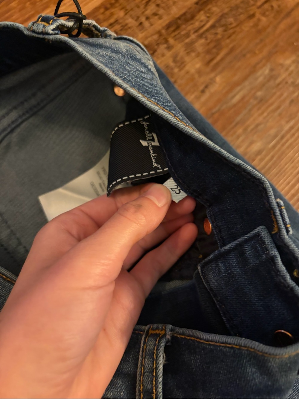 7 For All Mankind Dojo Jeans 25 NWT - Picture 4 of 6